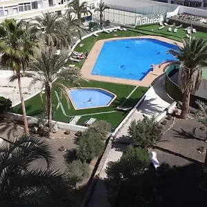 https://residence-los-molinos.in-canary-islands.com